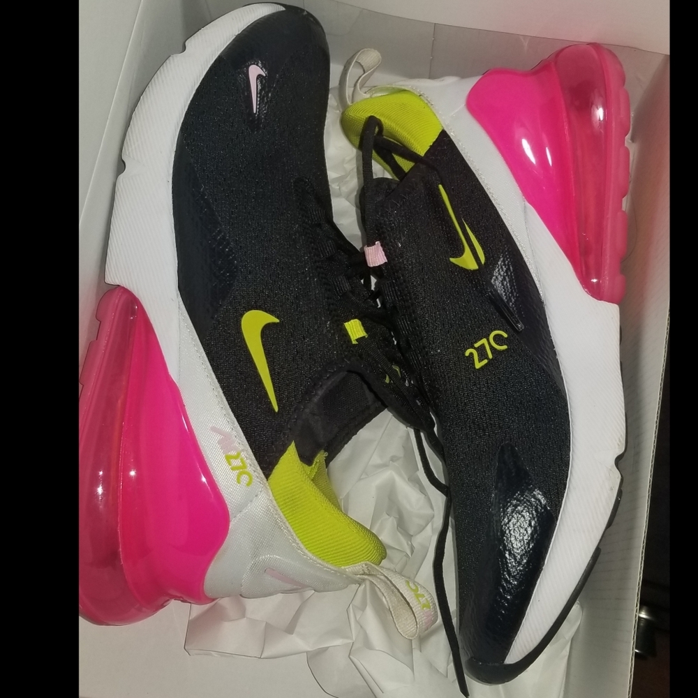 Nike Air Max 270